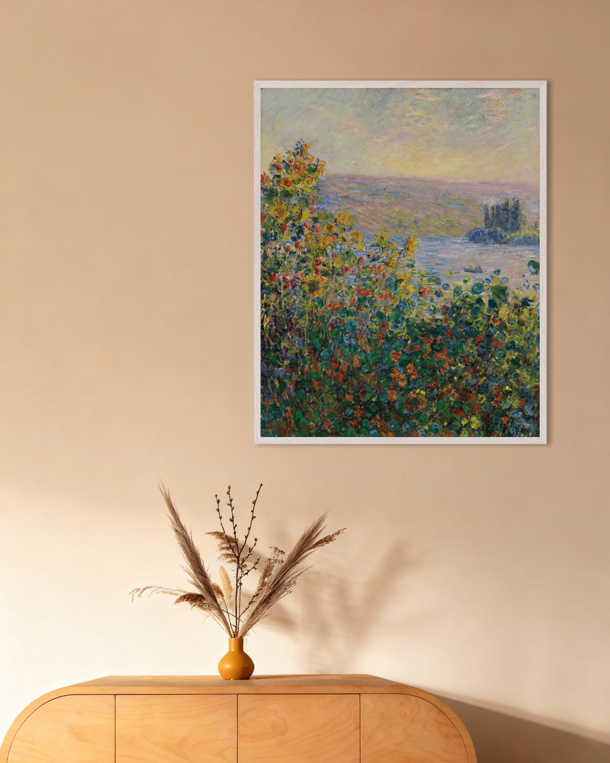 Poster Canteiros de Flores em Vétheuil (1881), de Claude Monet, com moldura de madeira branca