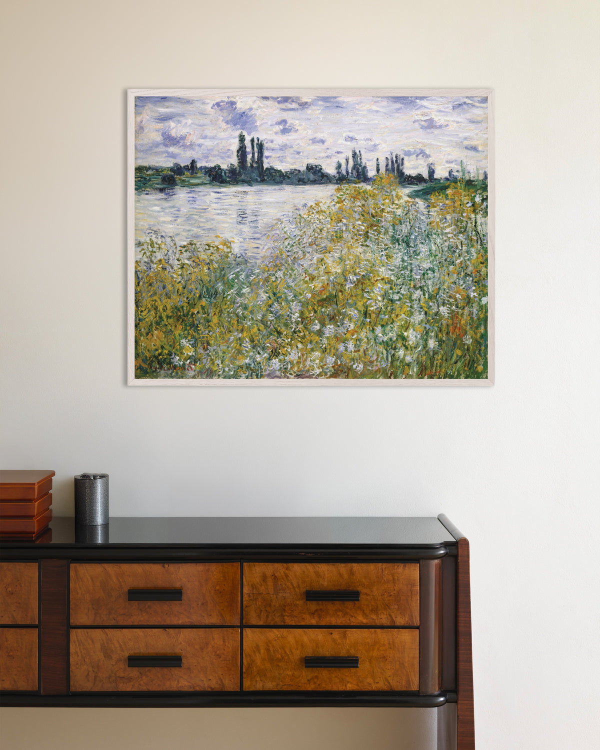 Poster A Ilha das Flores perto de Vétheuil (1880), de Claude Monet, com moldura de madeira branca
