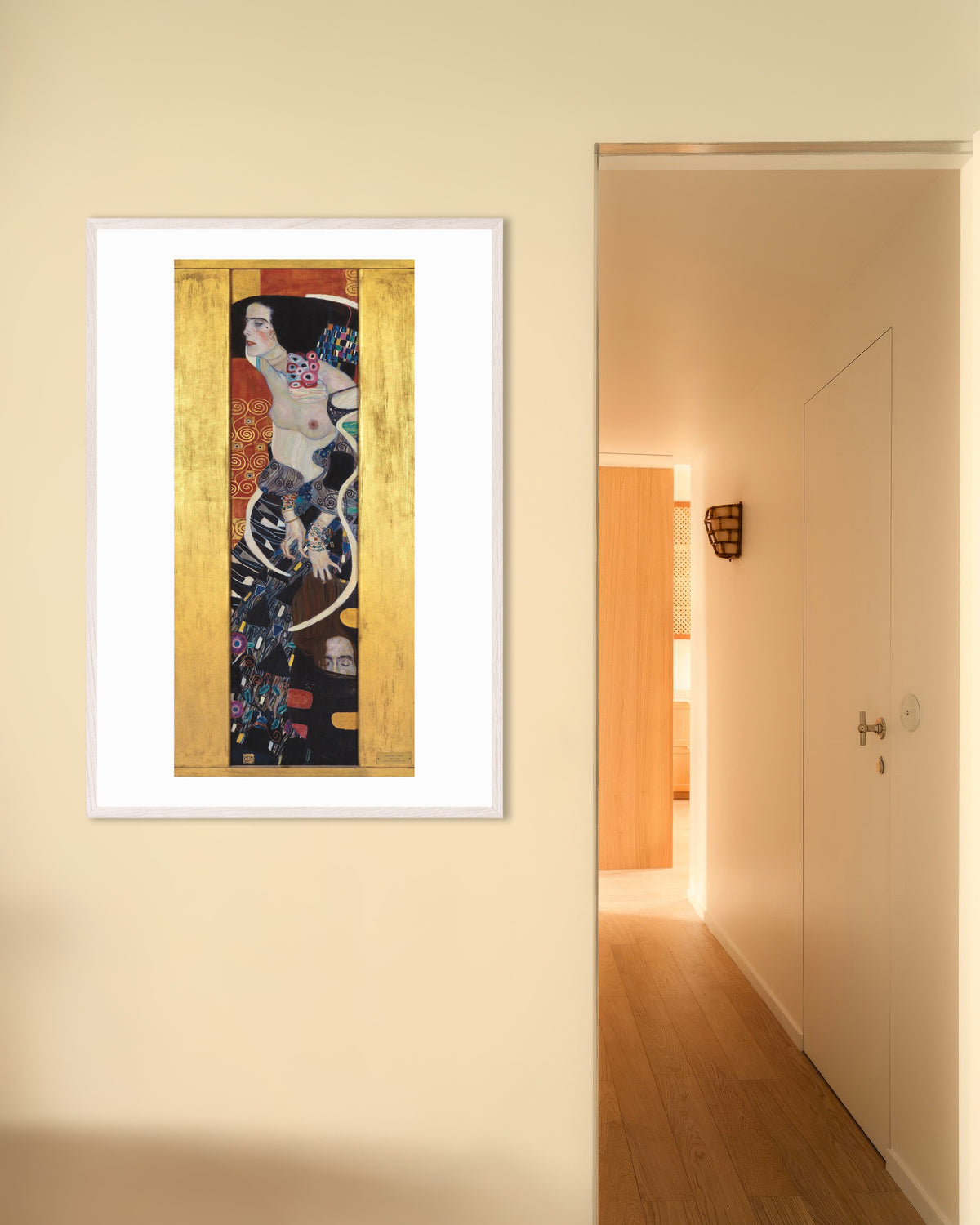 Poster Judite II (1909), de Gustav Klimt, com moldura de madeira branca
