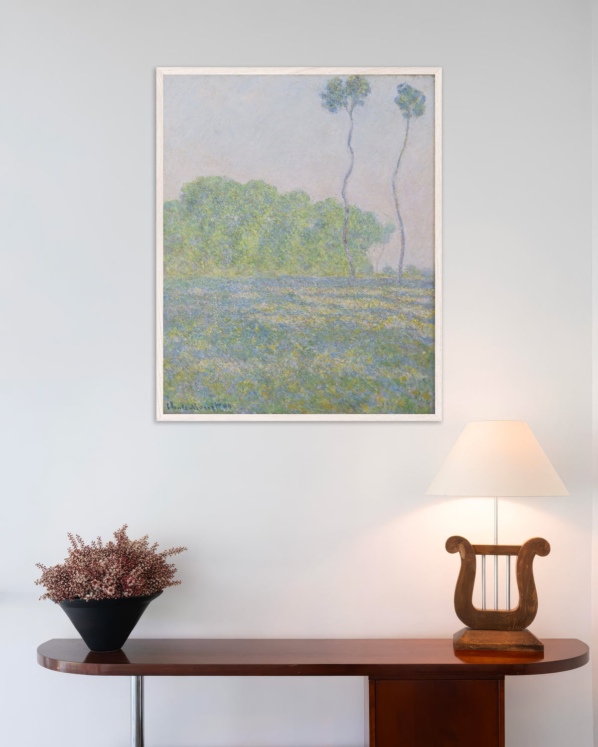 Poster Prado em Giverny (1894), de Claude Monet, com moldura de madeira branca