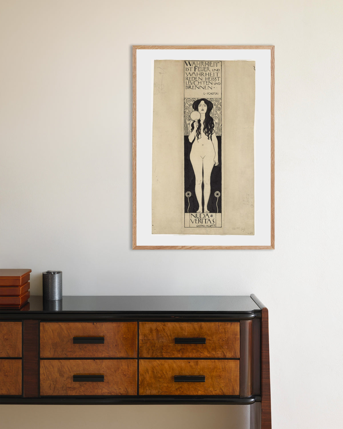 Poster Nuda Veritas (1898), de Gustav Klimt, com moldura de madeira natural