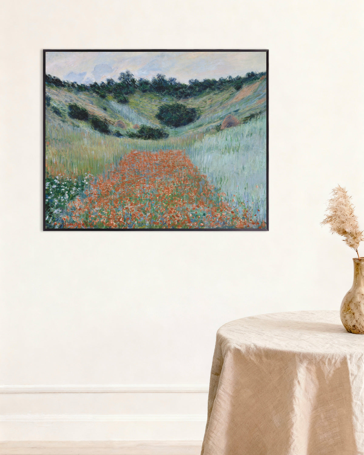 Poster Campo de Papoilas numa Depressão perto de Giverny (1885), de Claude Monet, com moldura de metal