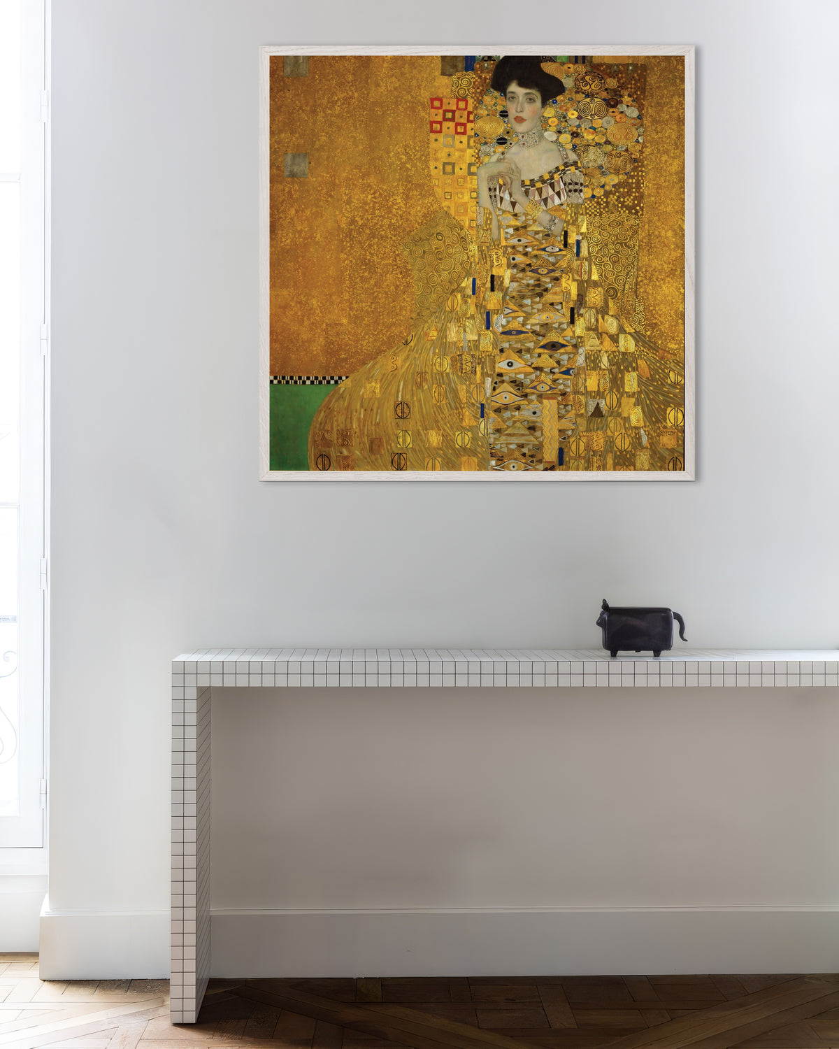Poster Retrato de Adele Bloch-Bauer I (1907), de Gustav Klimt, com moldura de madeira branca