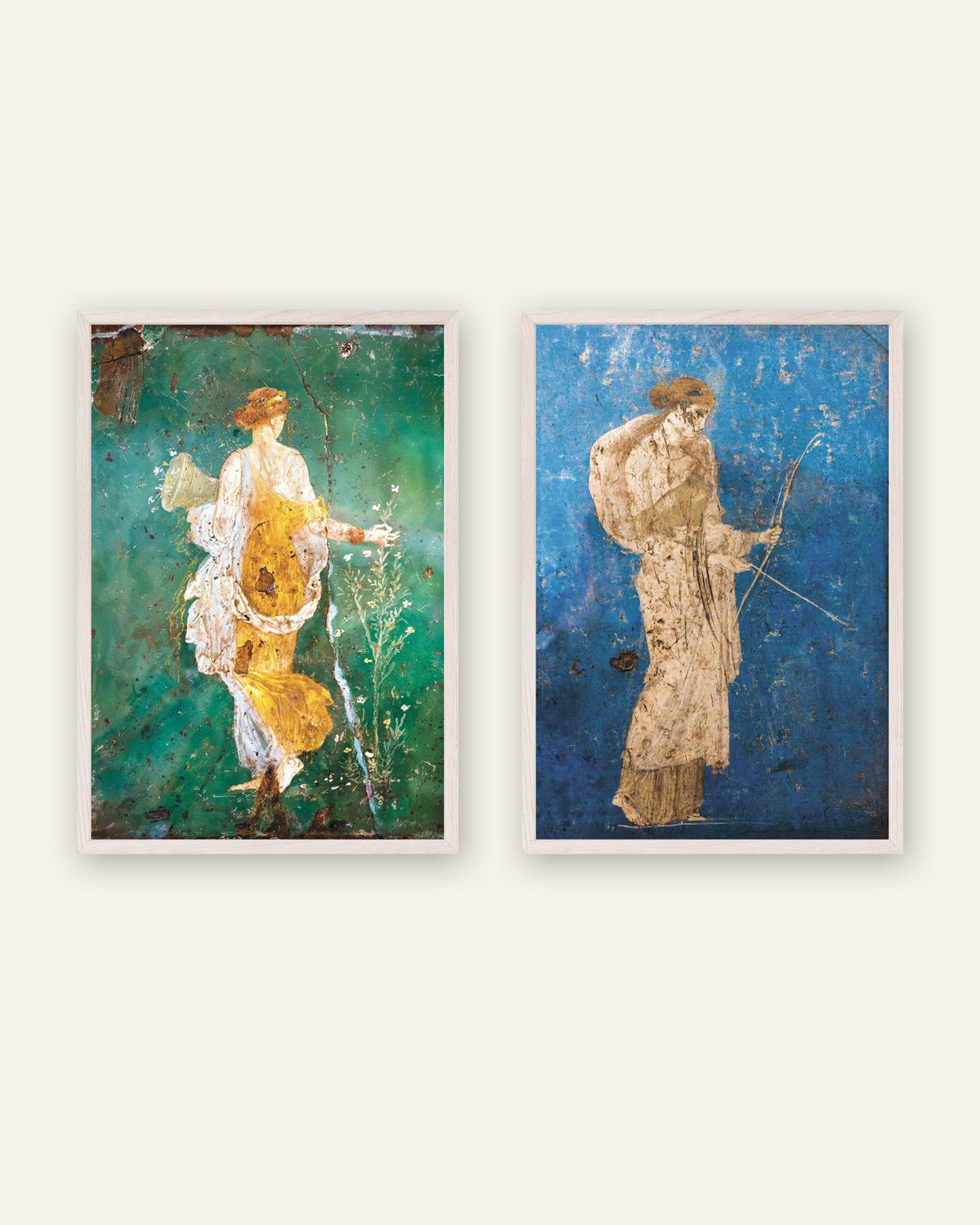 Conjunto de 2 posters de frescos romanos, Flora e Ártemis, com molduras de madeira branca