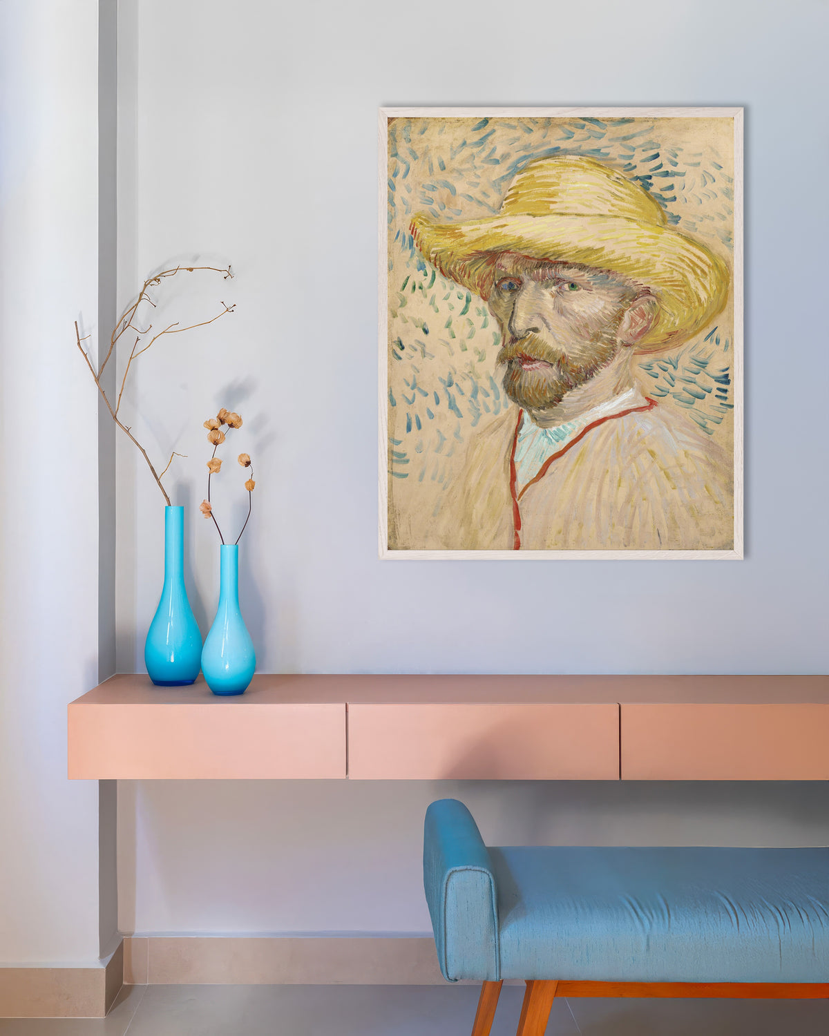 Poster de Autorretrato com Chapéu de Palha e Bata de Pintor (1887), de Vincent van Gogh, com moldura de madeira branca