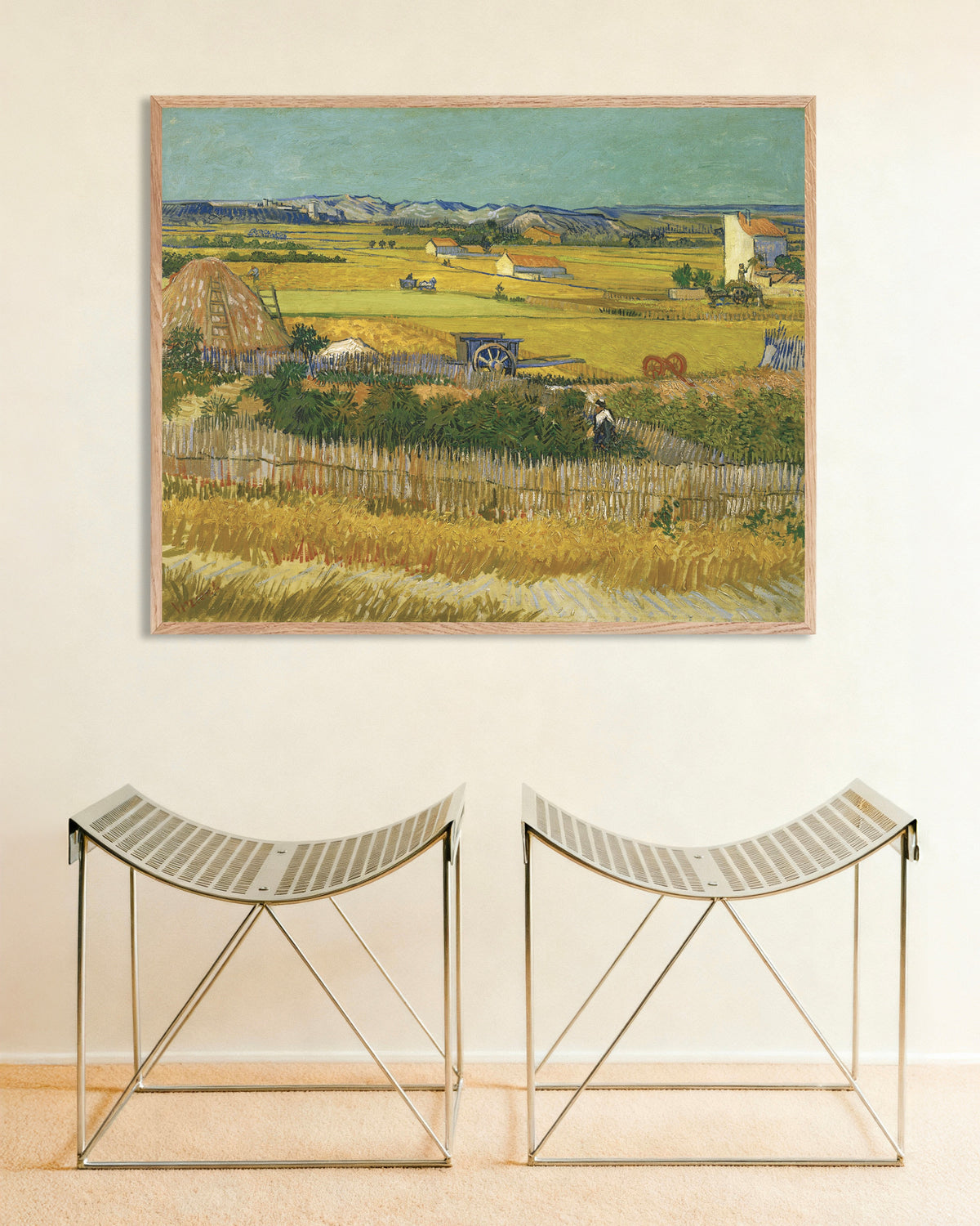 Poster de A Colheita (1888), de Vincent van Gogh, com moldura de madeira natural