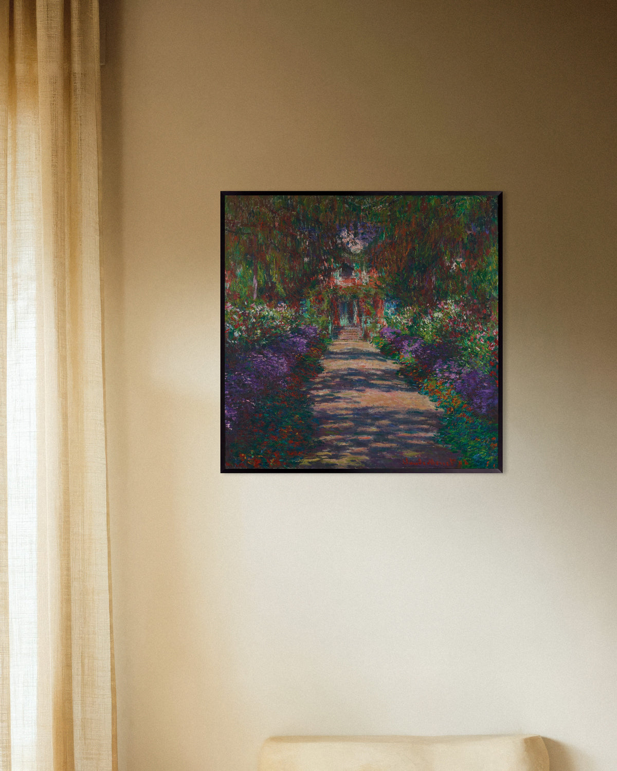 Poster Uma Alameda no Jardim de Monet em Giverny (1902), de Claude Monet, com moldura de metal