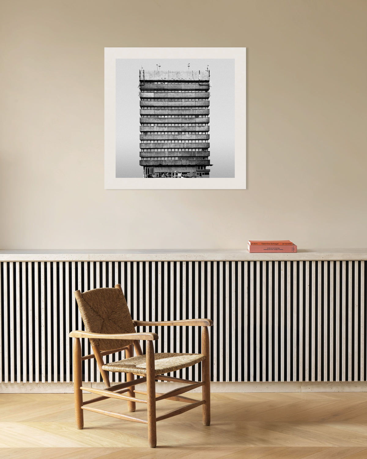 Poster «Torre de escritórios às riscas»