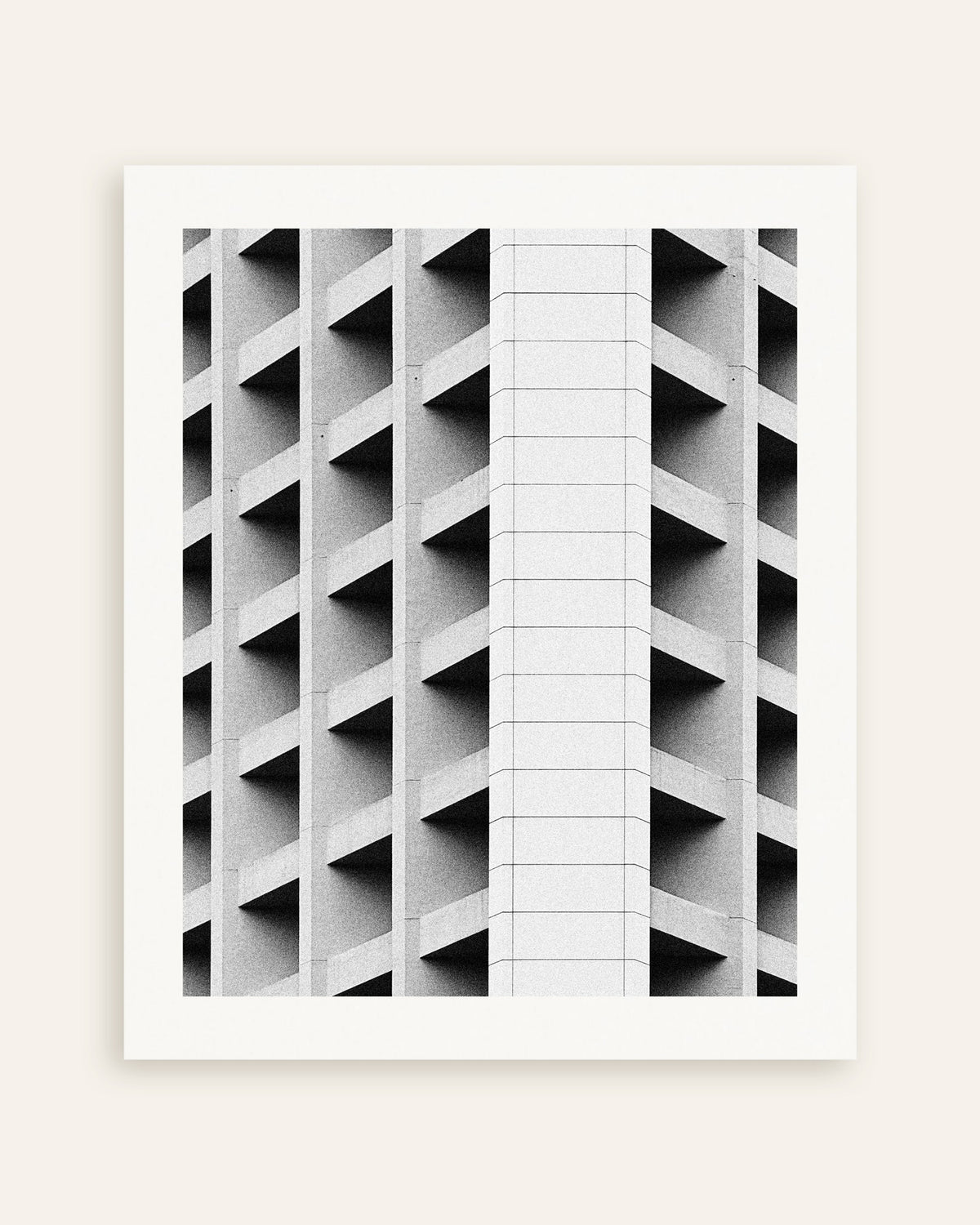 Poster «Fachada em caixotões com faixa branca», em miniatura