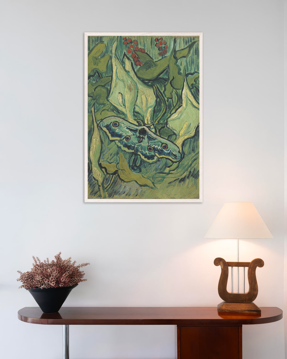 Poster de Traça-imperador (1889), de Vincent van Gogh, com moldura de madeira branca