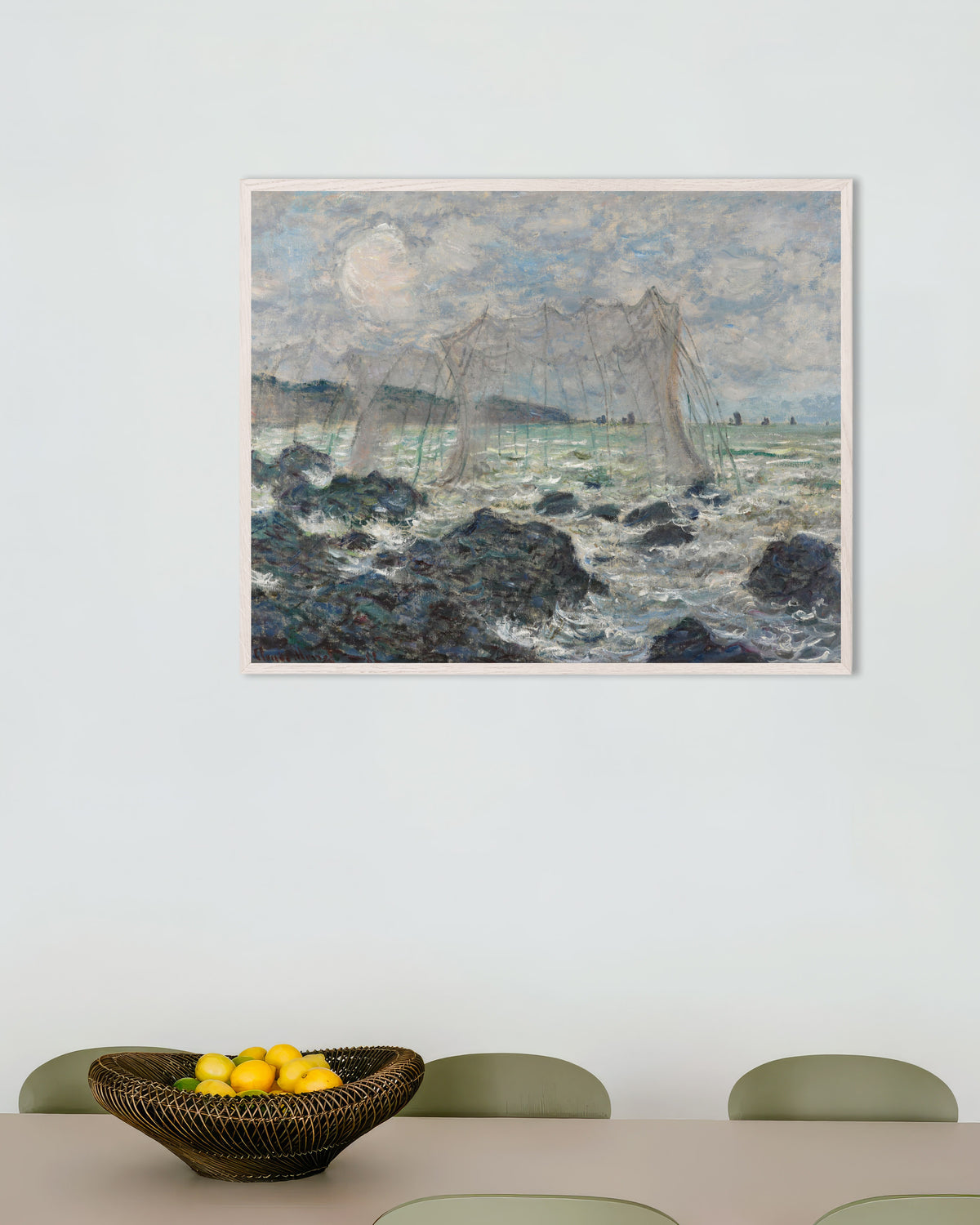 Poster Redes de Pesca em Pourville (1882), de Claude Monet, com moldura de madeira branca