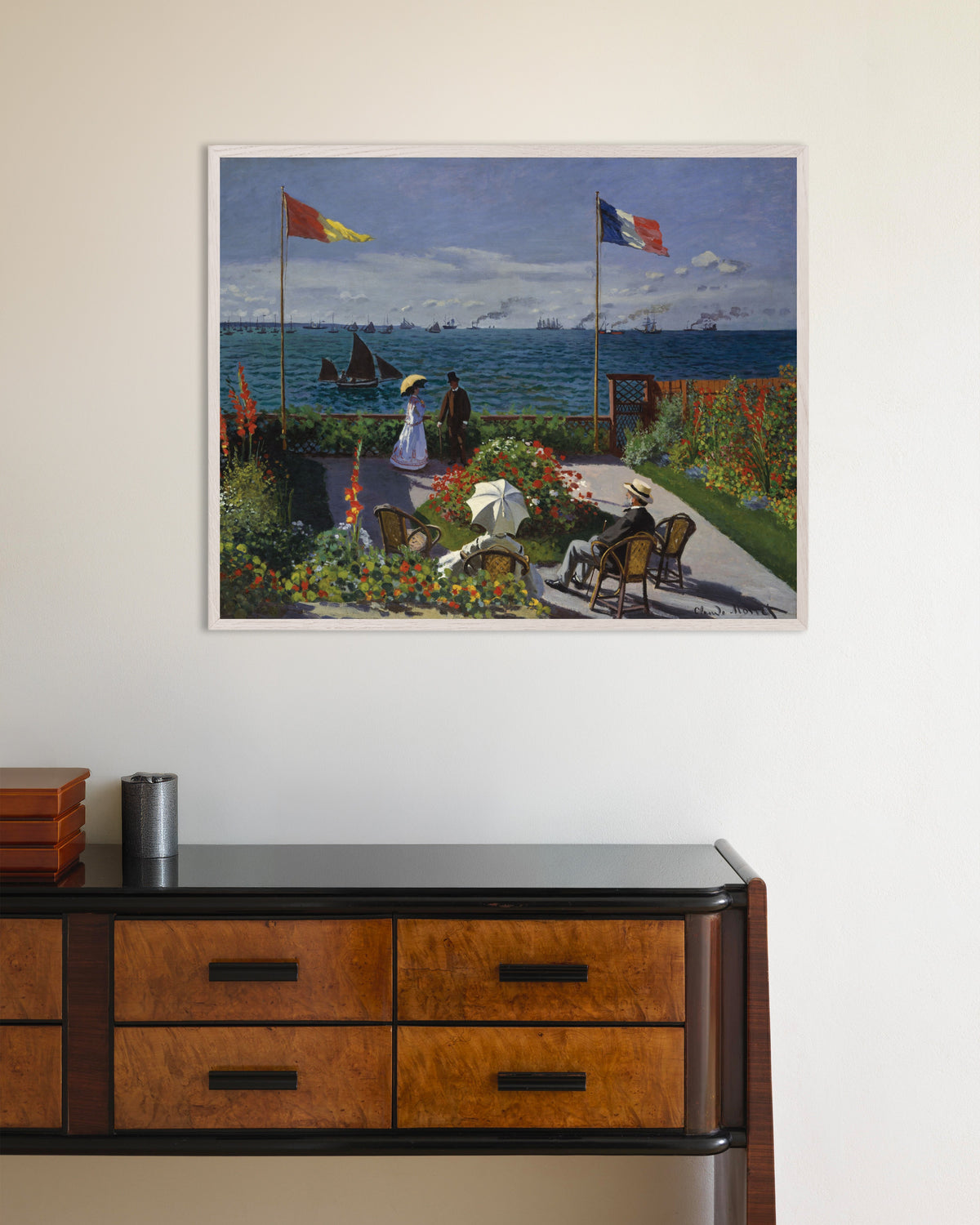 Poster Jardim em Sainte-Adresse (1867), de Claude Monet, com moldura de madeira branca