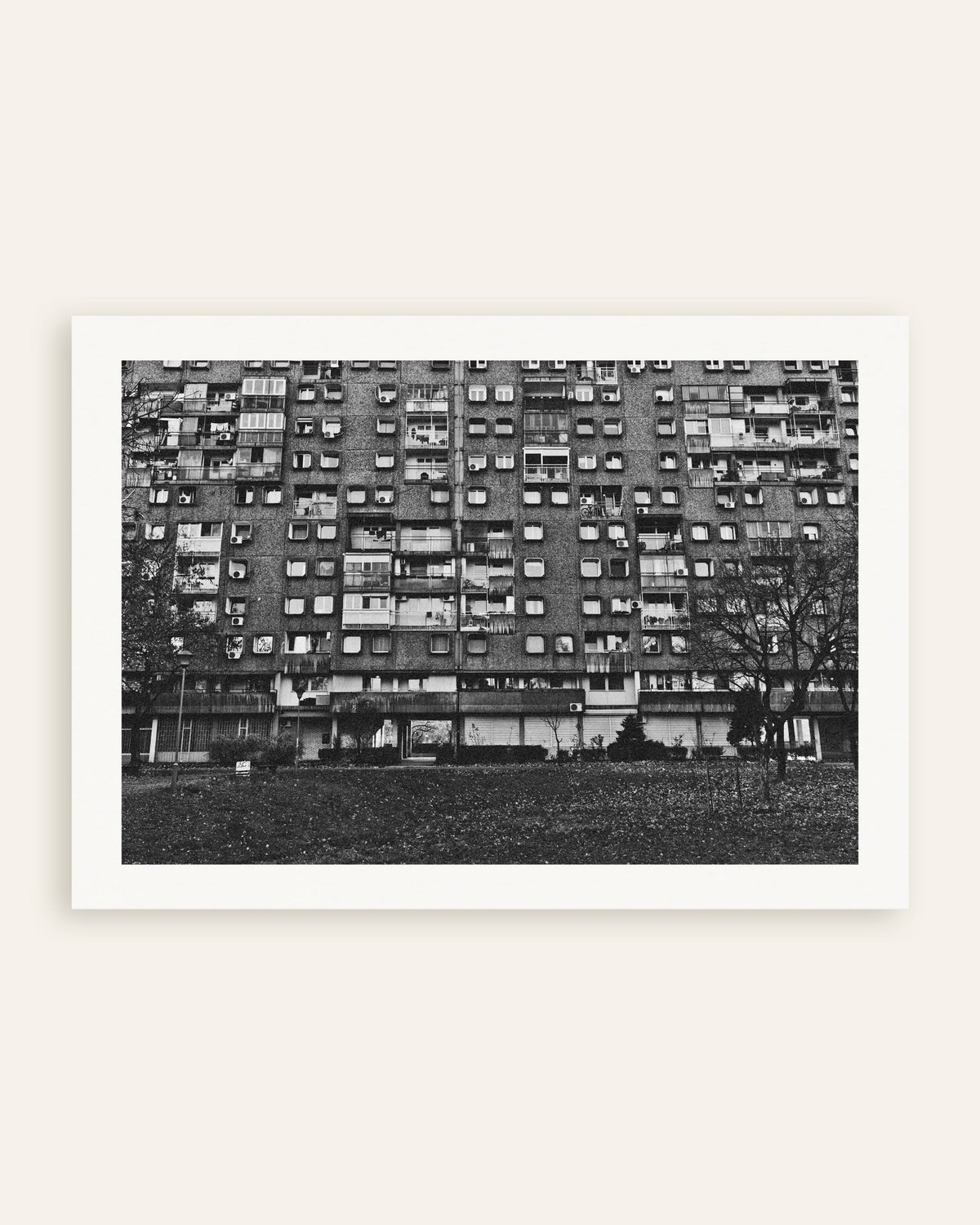 Poster «Conjunto habitacional no outono», em miniatura