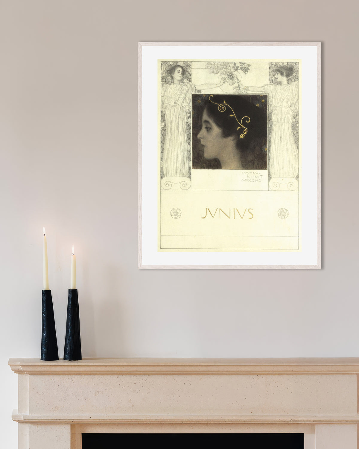 Poster Junius (1896), de Gustav Klimt, com moldura de madeira branca