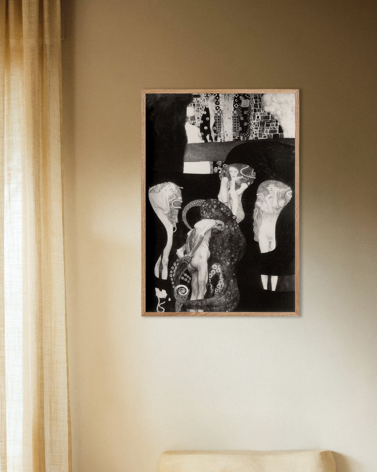 Poster A Jurisprudência (1907), de Gustav Klimt, com moldura de madeira natural