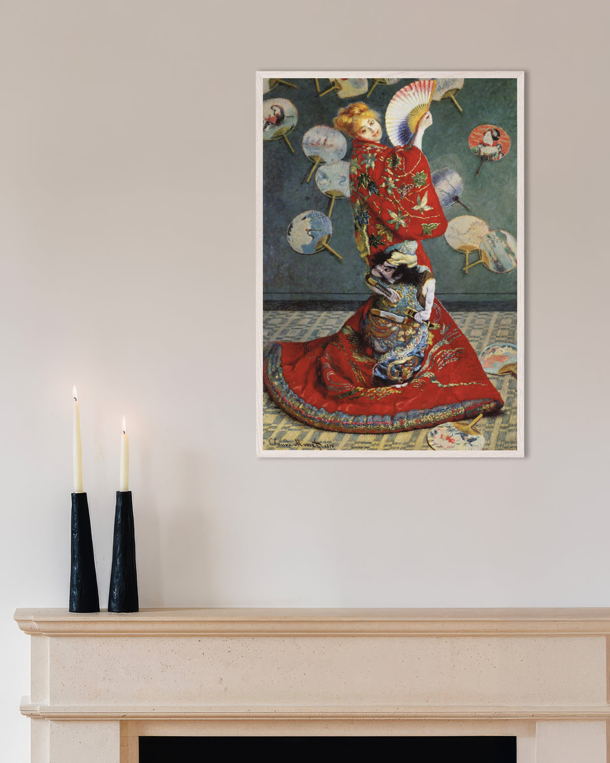 Poster A Japonesa, Camille Monet em Traje Japonês (1876), de Claude Monet, com moldura de madeira branca
