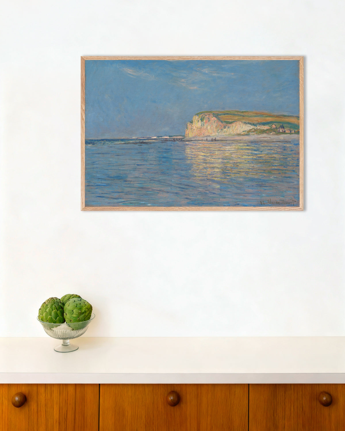 Poster Maré Baixa em Pourville, perto de Dieppe (1882), de Claude Monet, com moldura de madeira natural