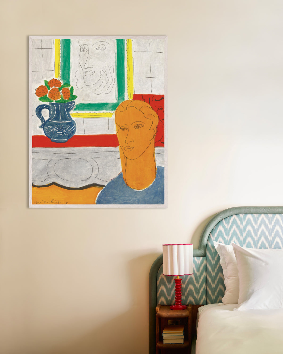 Poster de Cabeça ocre (Figura e ramo de flores) (1937), de Henri Matisse, com moldura de madeira branca