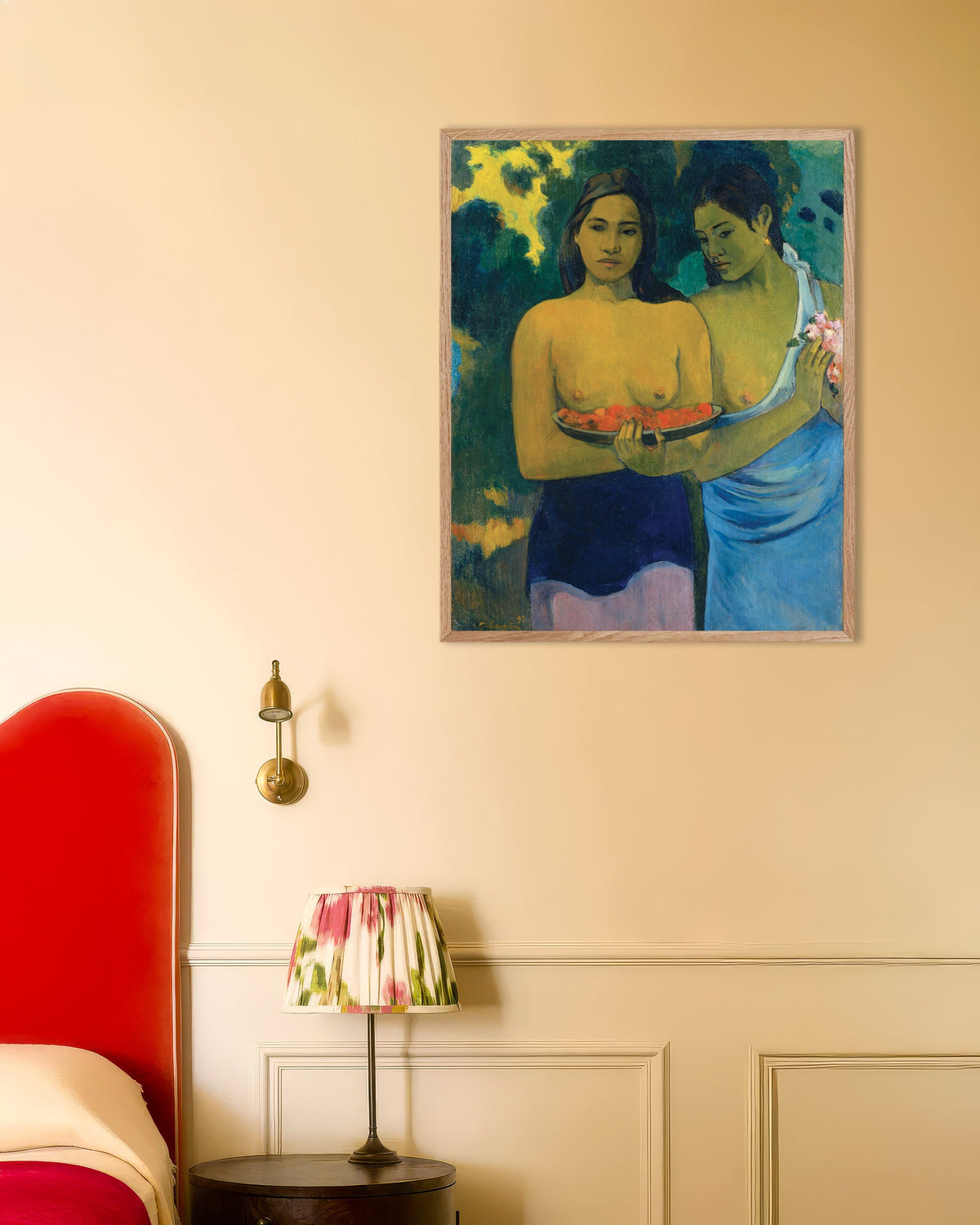 Poster Paul Gauguin, Duas mulheres taitianas, com moldura de madeira natural