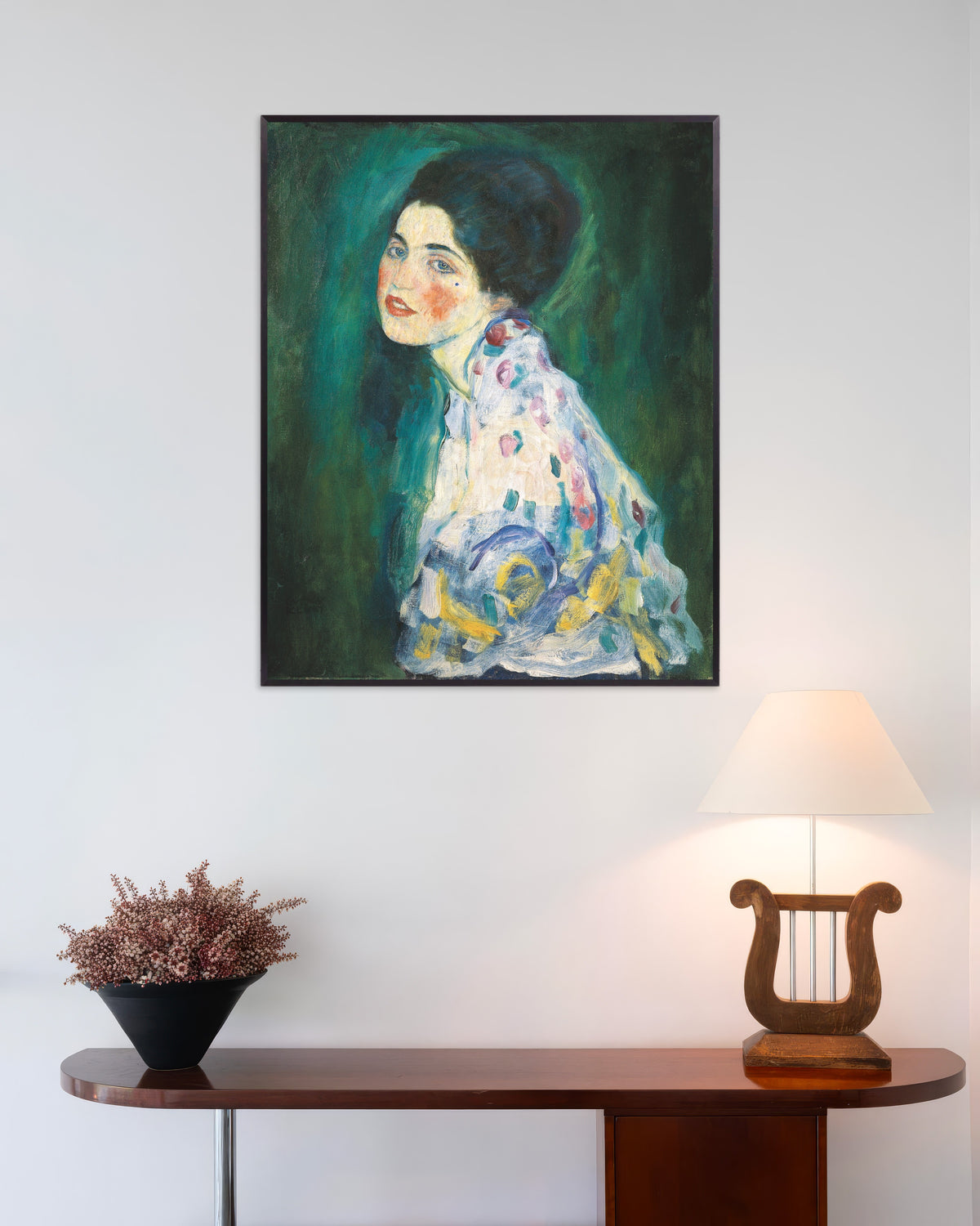 Poster Retrato de uma Senhora (1916–1917), de Gustav Klimt, com moldura de metal