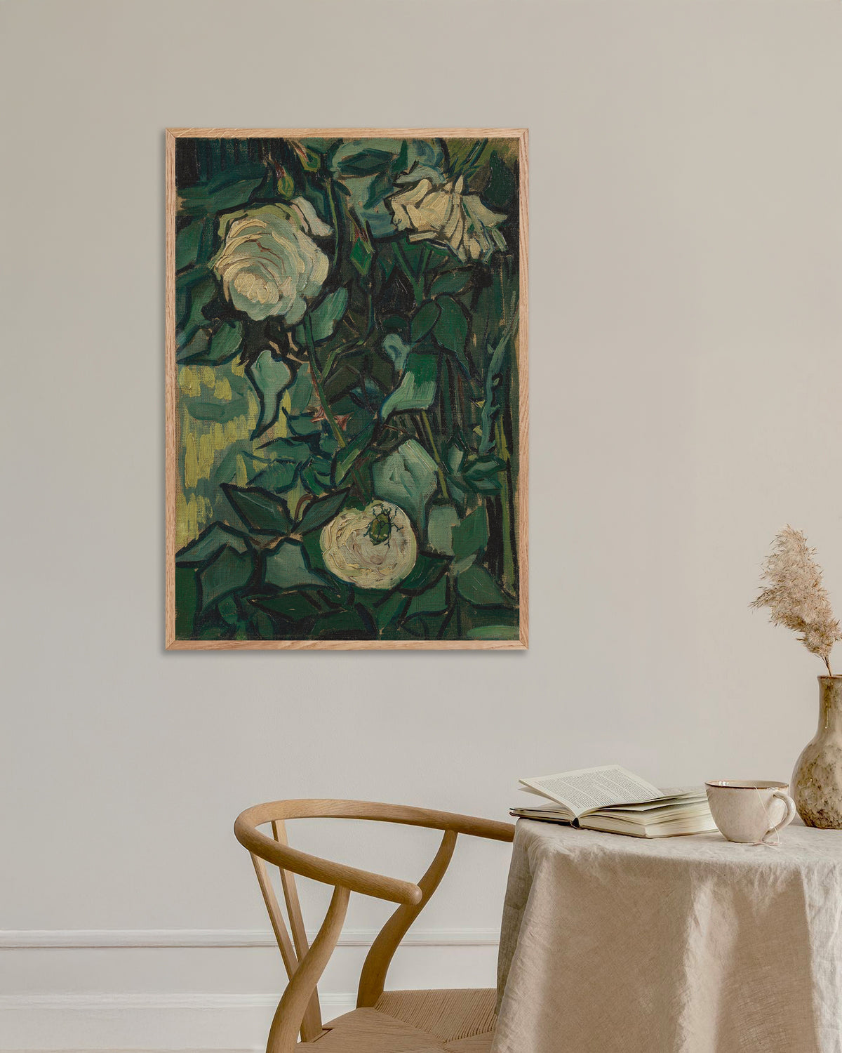 Poster de Roseira com um Escaravelho (1889), de Vincent van Gogh, com moldura de madeira natural