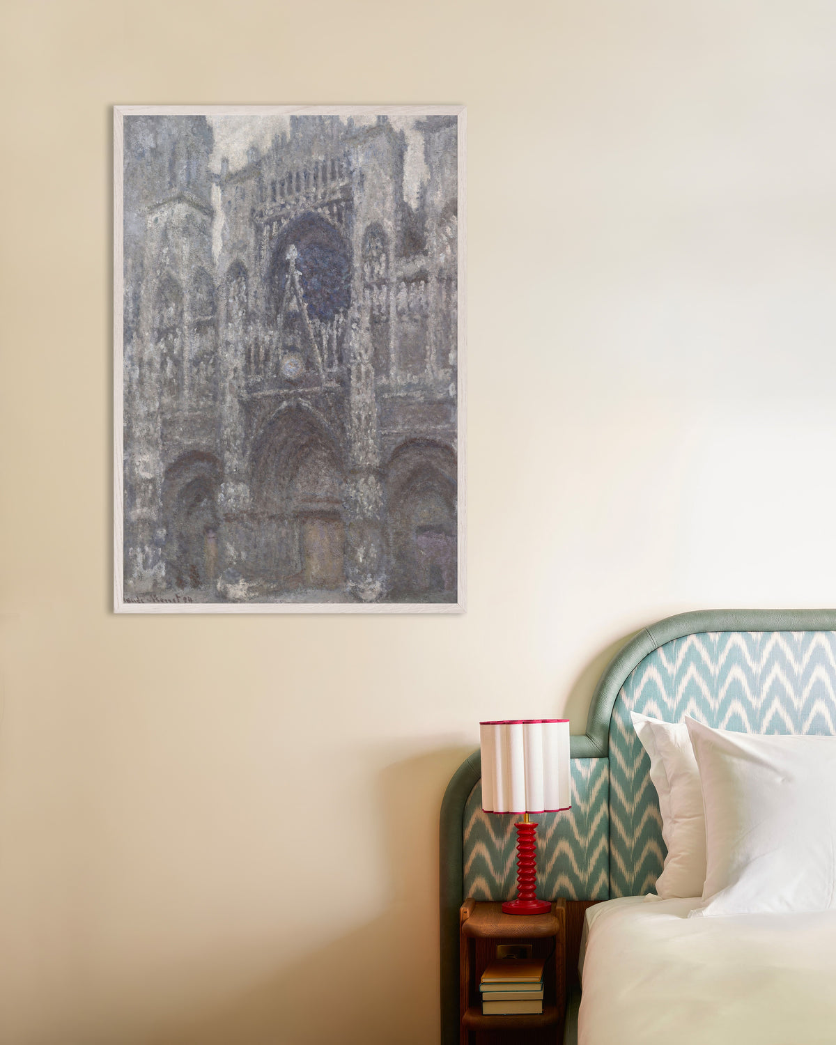 Poster A Catedral de Rouen, o Portal, Tempo Cinzento (1892), de Claude Monet, com moldura de madeira branca
