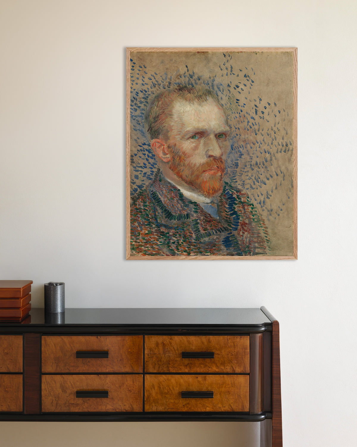 Poster de Autorretrato com Traços Azuis (1887), de Vincent van Gogh, com moldura de madeira natural