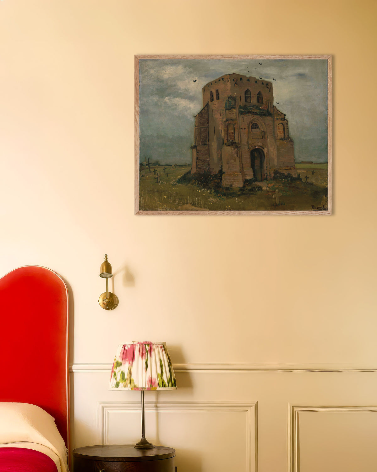 Poster de A Antiga Torre da Igreja em Nuenen (1885), de Vincent van Gogh, com moldura de madeira natural