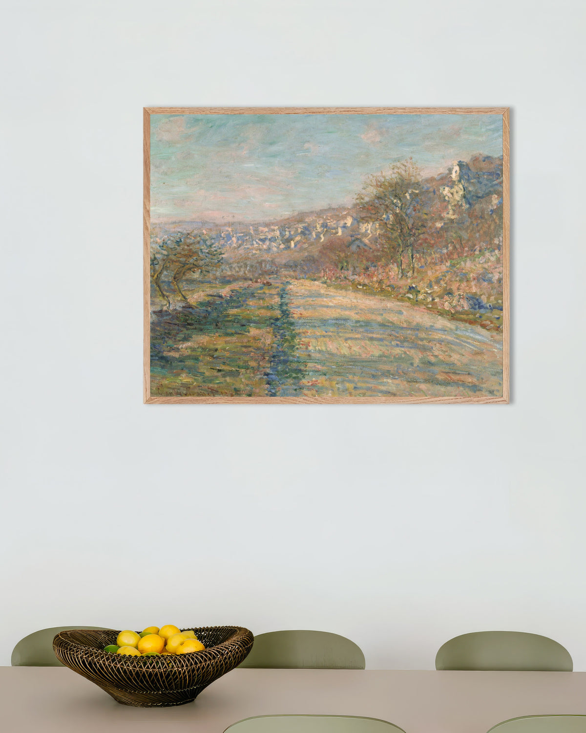 Poster A Estrada de La Roche-Guyon (1880), de Claude Monet, com moldura de madeira natural