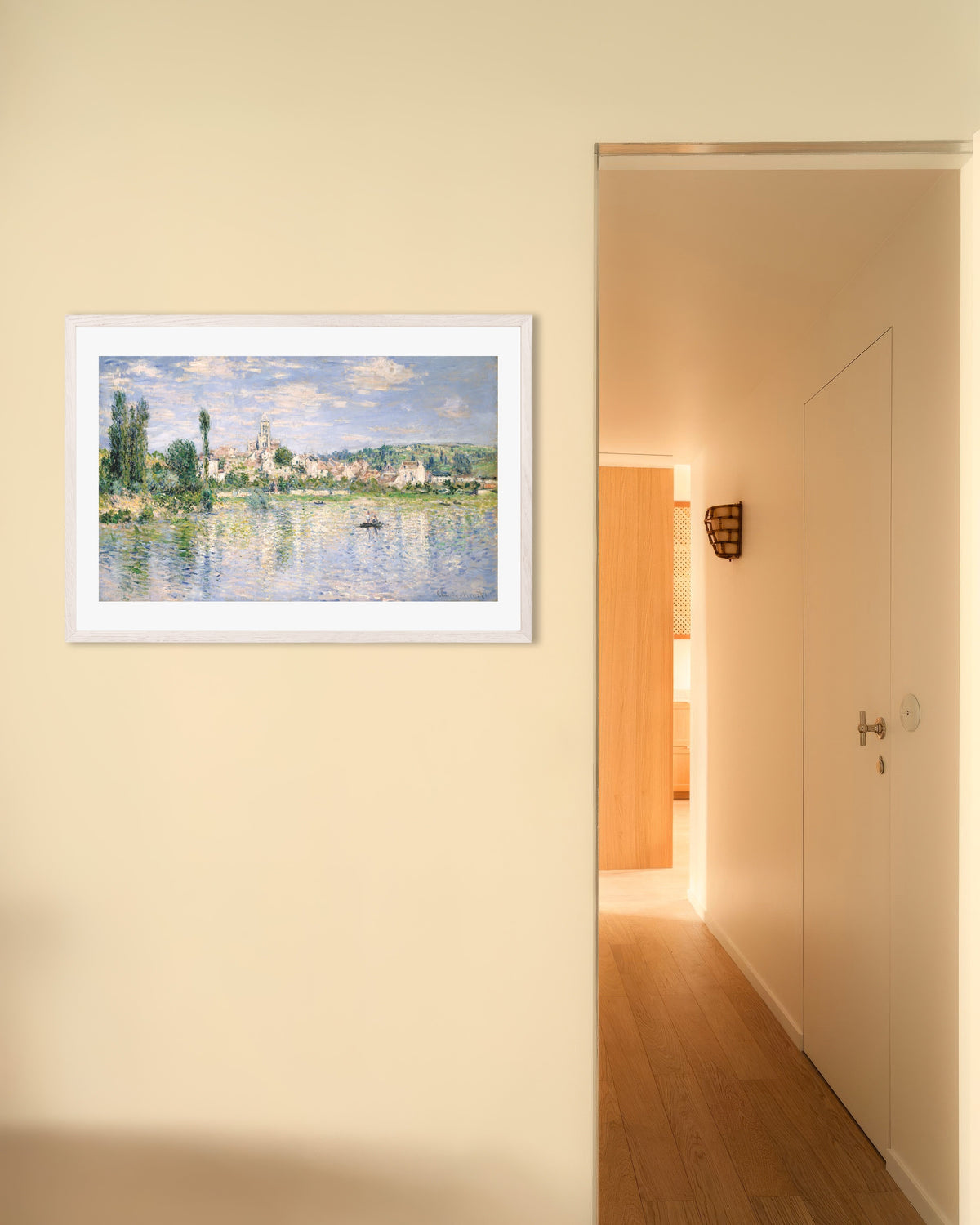 Poster Vétheuil no Verão (1880), de Claude Monet, com moldura de madeira branca