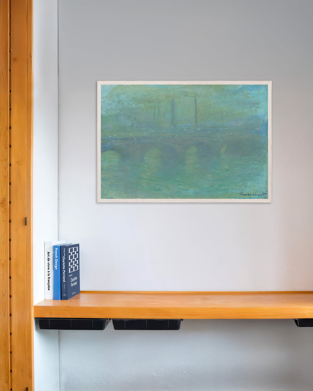 Poster A Ponte de Waterloo, Londres, ao Anoitecer (1904), de Claude Monet, com moldura de madeira branca
