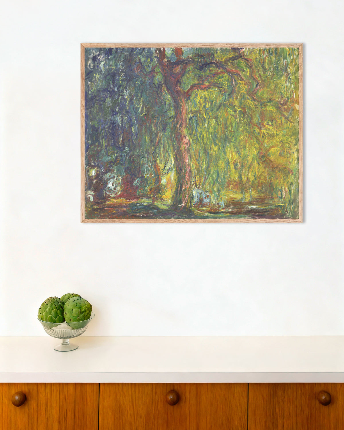 Poster Salgueiro-Chorão (1918–1919), de Claude Monet, com moldura de madeira natural